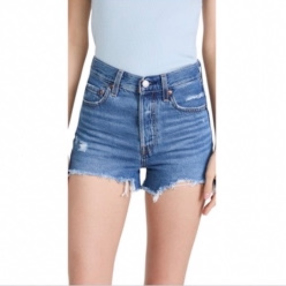 Levi’s Ribcage Denim Shorts - Picture 1 of 8